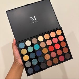 MORPHE 35H Eyeshadow Palette